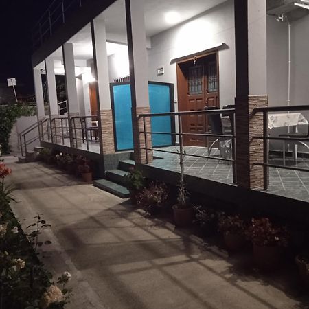 Vila N Dervishi Влёра Экстерьер фото